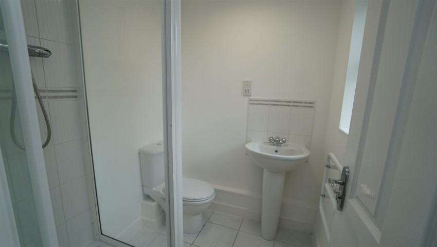 Images for Harrogate Road, Apperley Bridge, Bradford