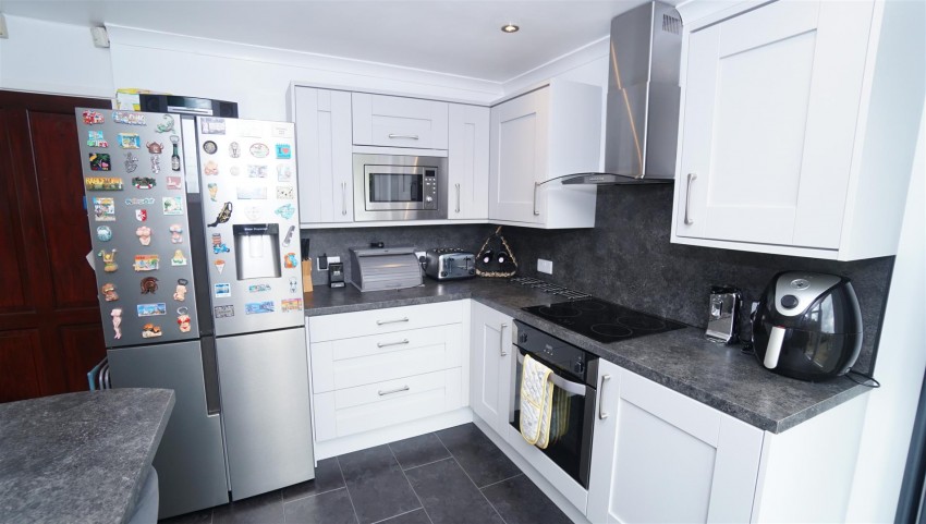 Images for Santa Monica Crescent, Idle, Bradford