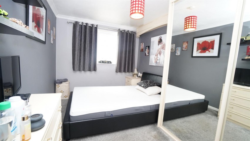 Images for Santa Monica Crescent, Idle, Bradford